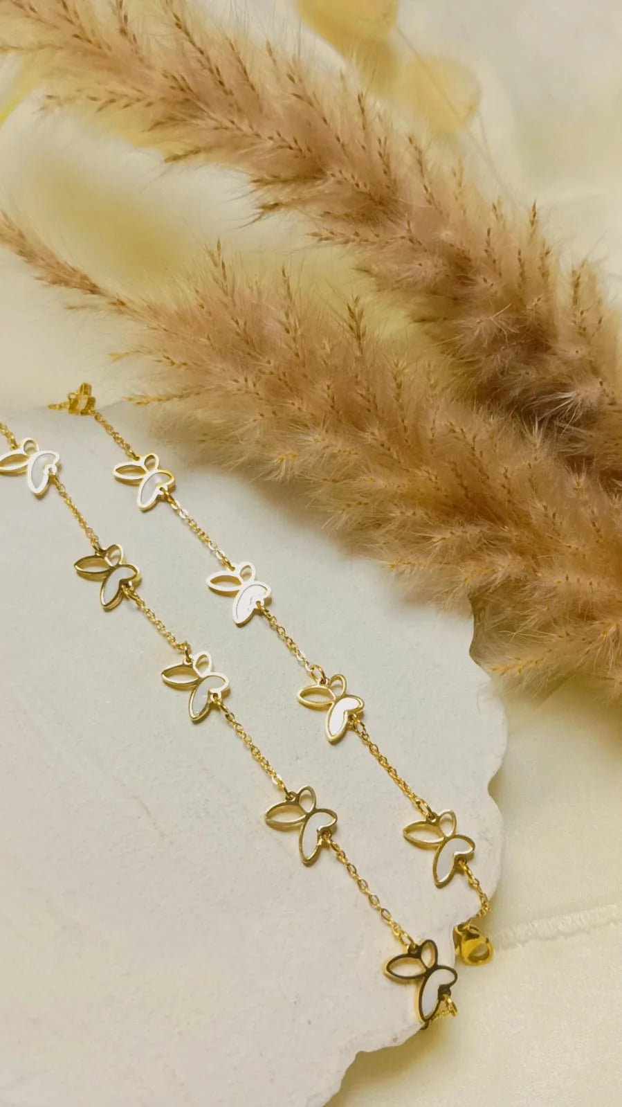 Enamel Flutter Chain Bracelet