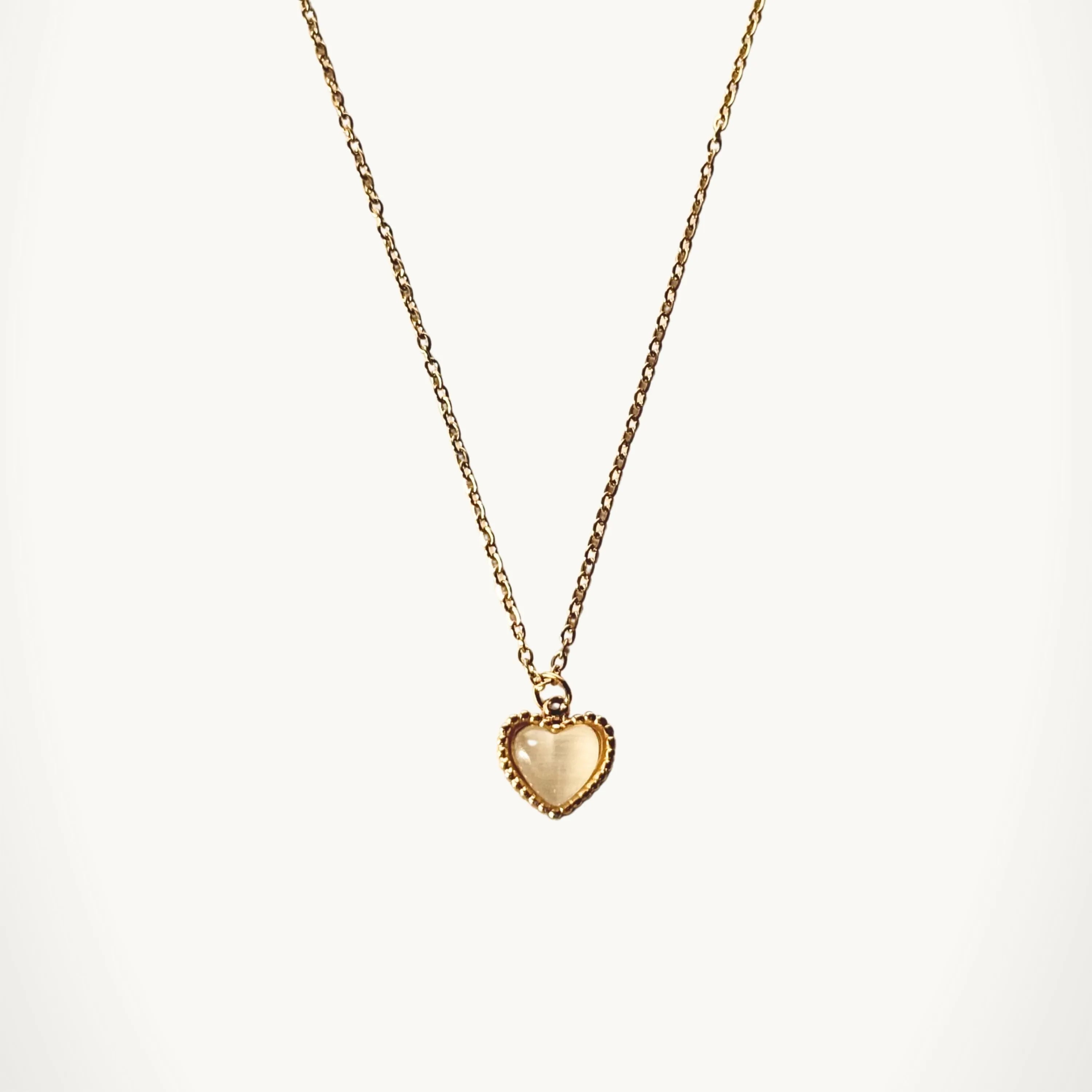 Luminous Aura Heart