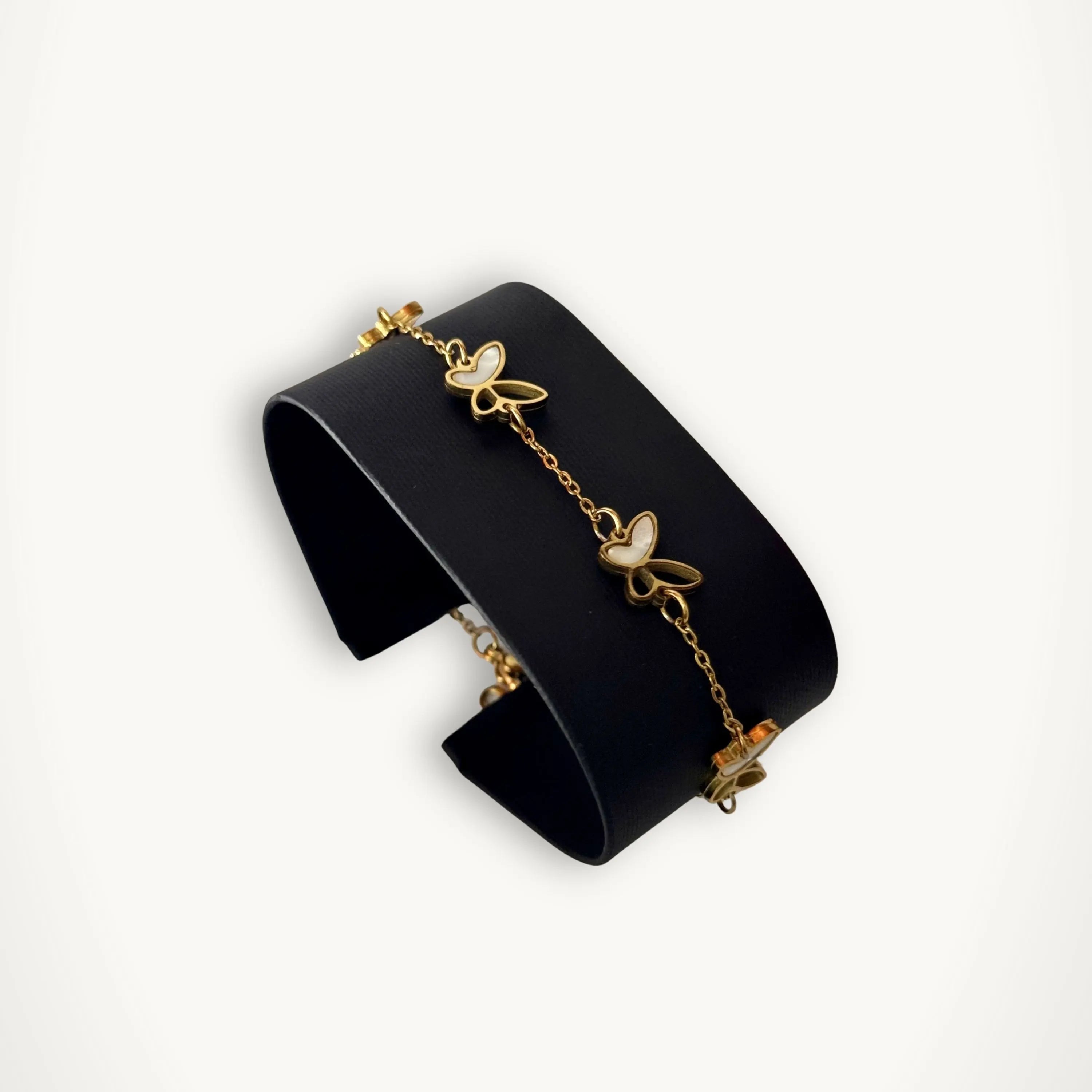 Enamel Flutter Chain