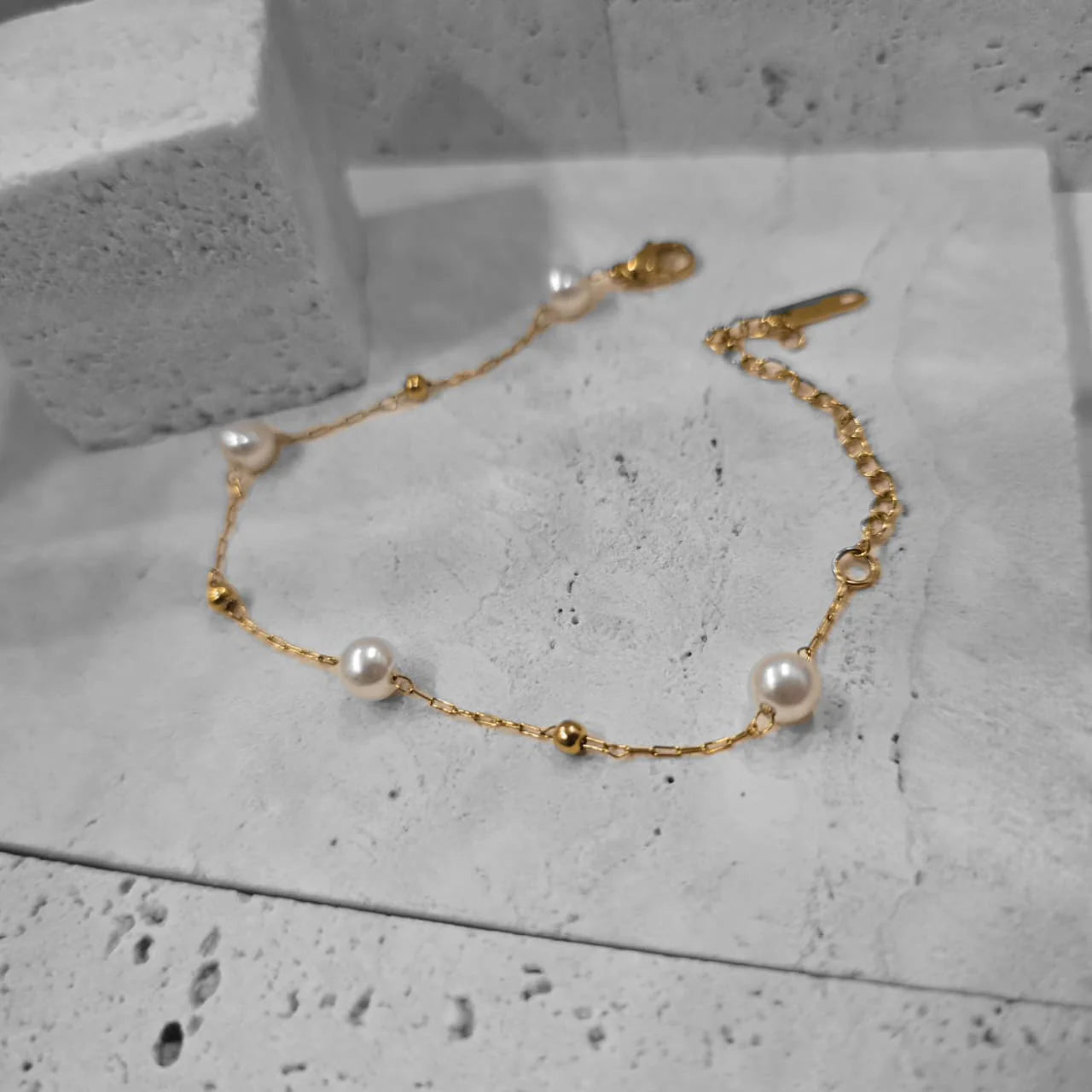 Luminous Freshwater Pearl Station Bracelet